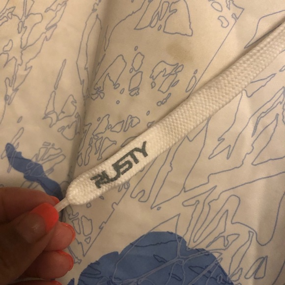 💛💛 Men’s Blue/White floral Board Shorts - Picture 6 of 8